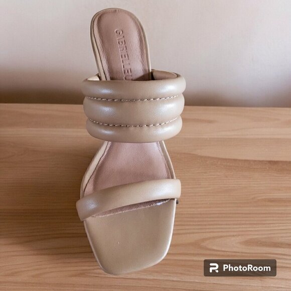 Gabrielle Union Collection /New York & Co.  Puffy Sandals- US 7 - Picture 1 of 8